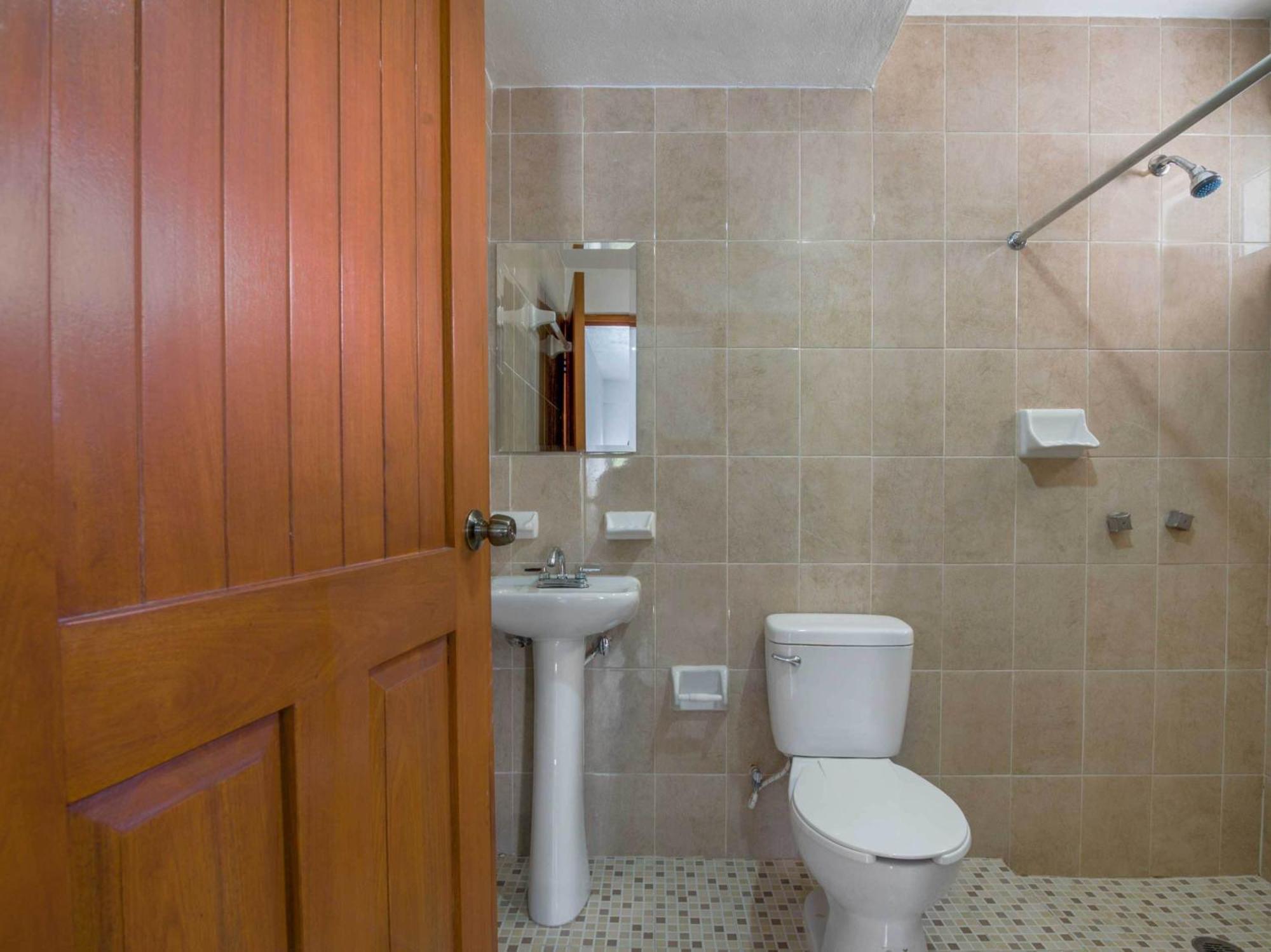 טולום Oyo Hotel Palma Real מראה חיצוני תמונה